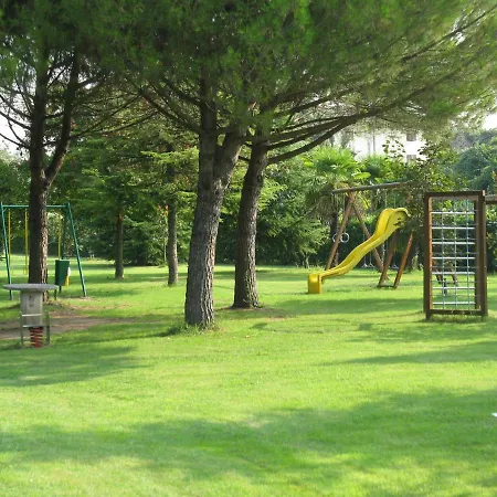 Fewo C-30 With Garden And Pool ! Кола